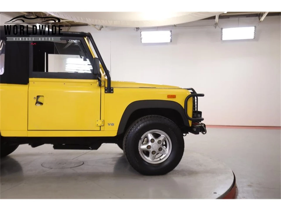 1994 Land Rover Defender 90 - Image 8 of 31