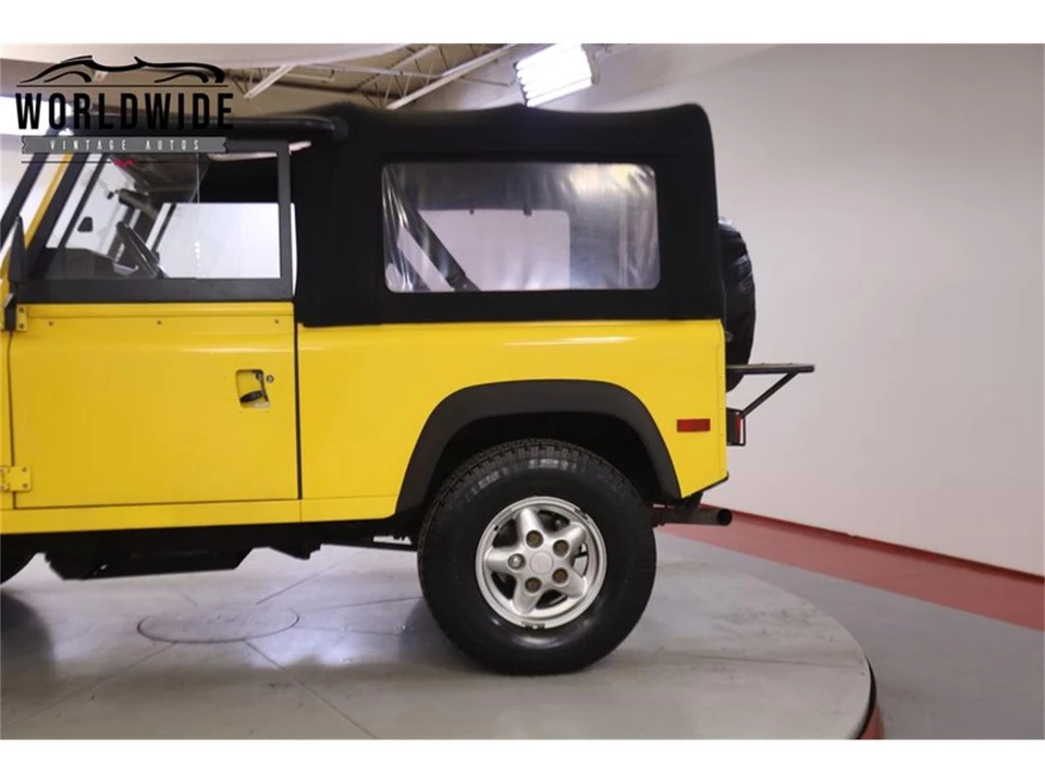 1994 Land Rover Defender 90 - Image 10 of 31