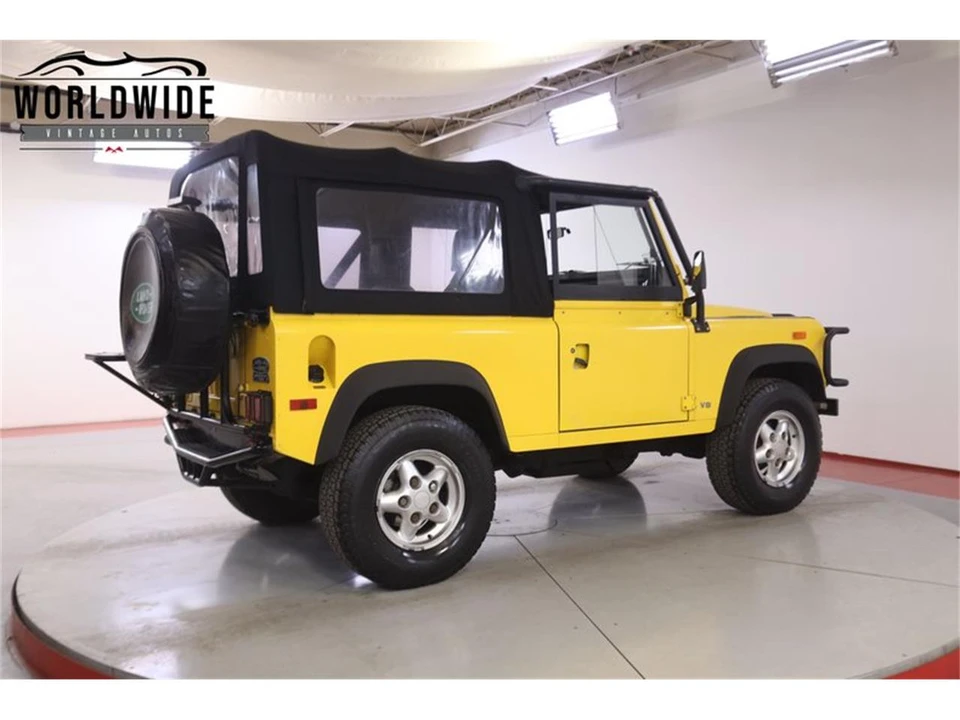 1994 Land Rover Defender 90 - Image 6 of 31