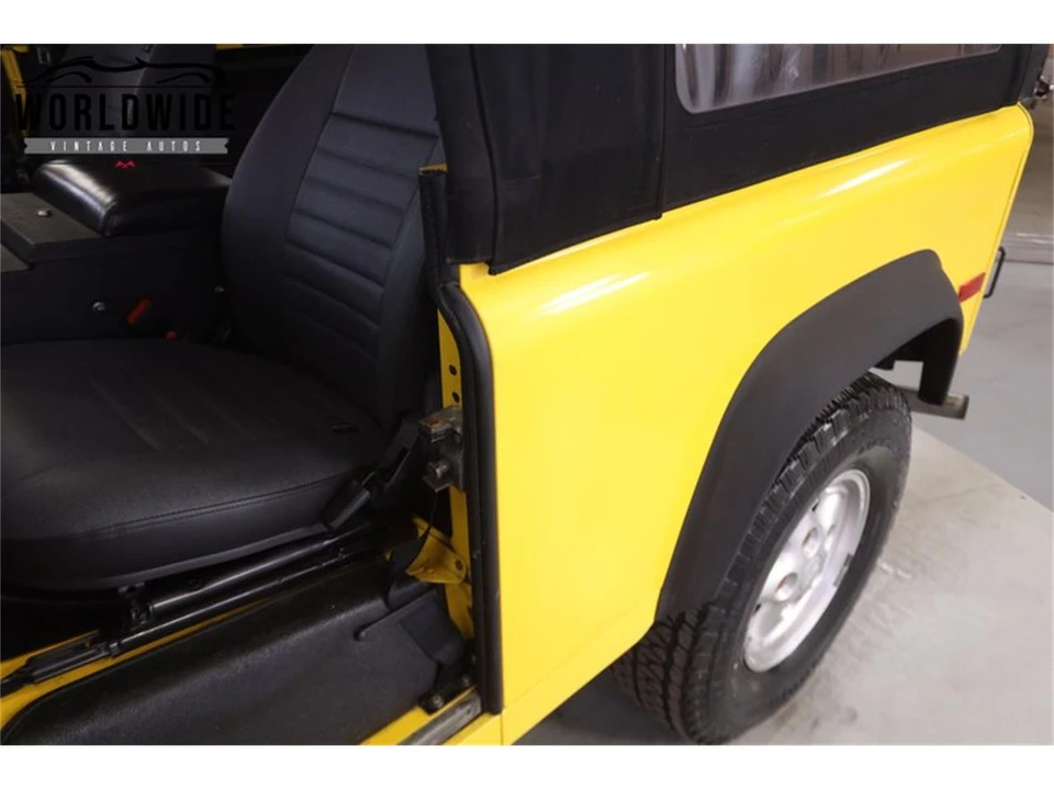 1994 Land Rover Defender 90 - Image 24 of 31
