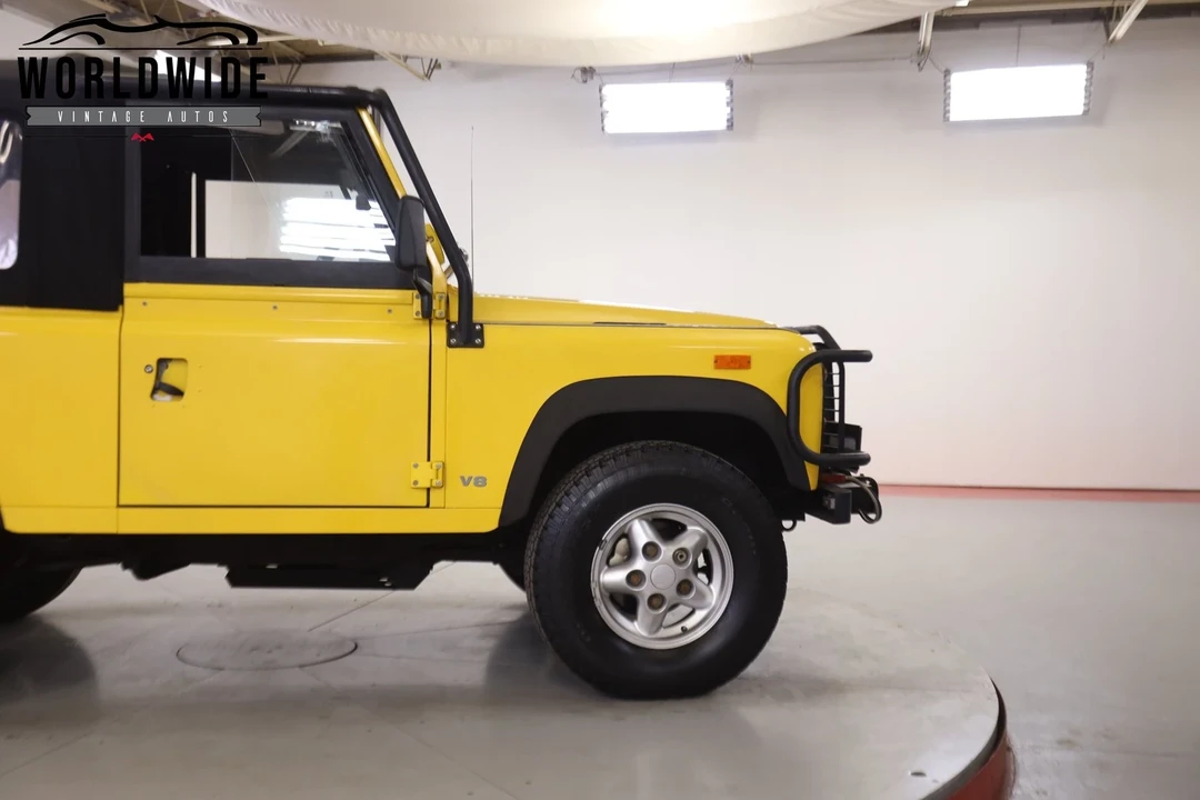 1994 Land Rover Defender 90 - Image 8 of 12