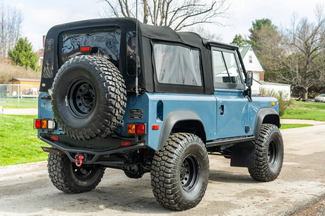 1994 Land Rover Defender 90 - Image 12 of 21