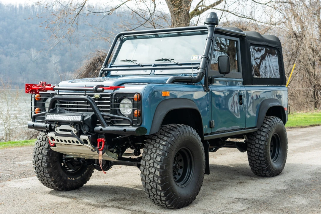 1994 Land Rover Defender 90 - Image 16 of 21