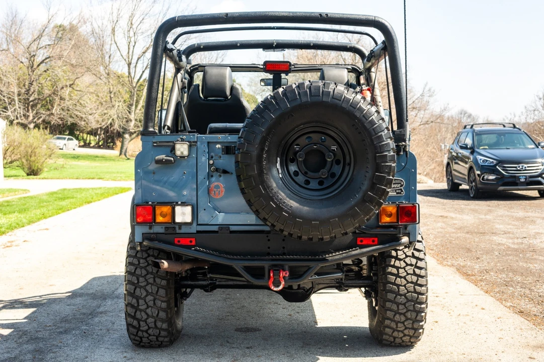 1994 Land Rover Defender 90 - Image 6 of 21