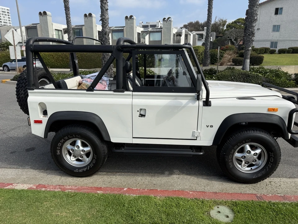 1994 Land Rover Defender 90 - Image 4 of 15