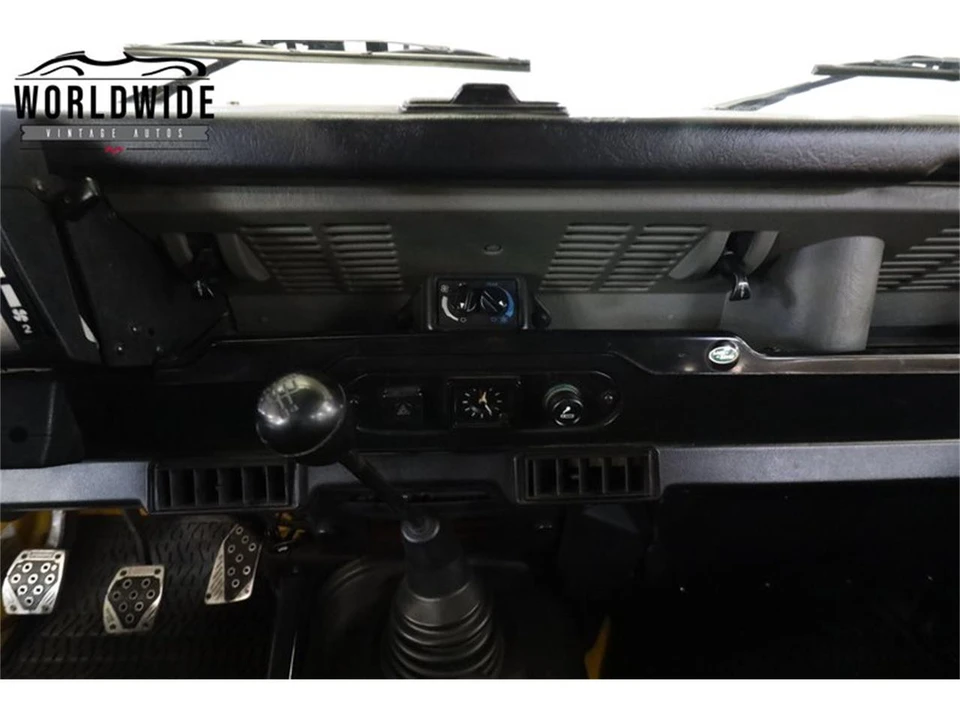 1994 Land Rover Defender 90 - Image 31 of 31
