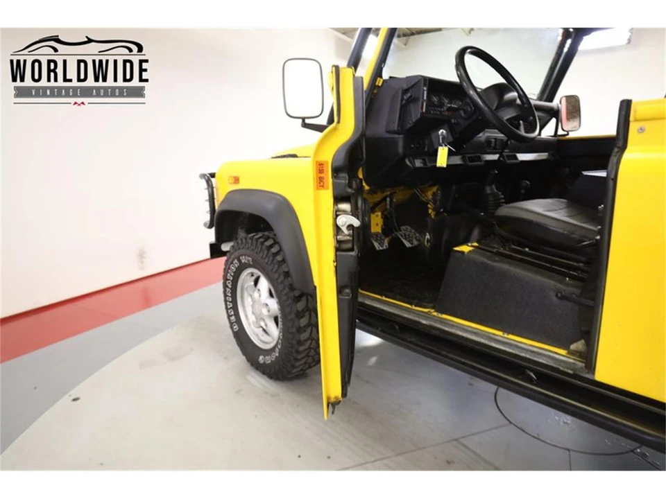 1994 Land Rover Defender 90 - Image 25 of 31