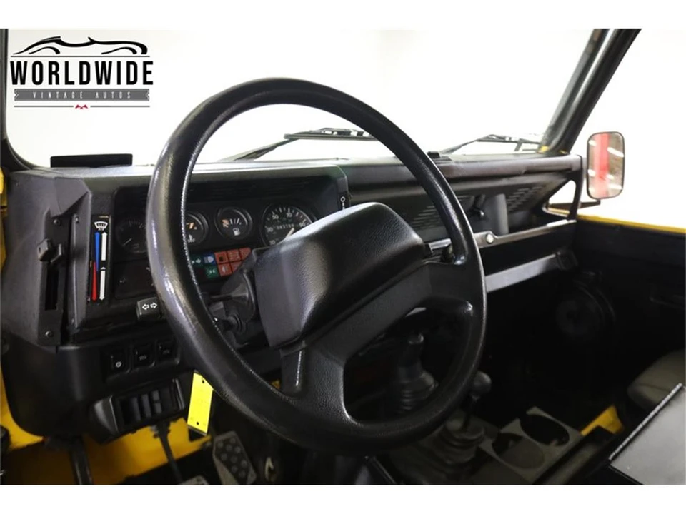1994 Land Rover Defender 90 - Image 28 of 31