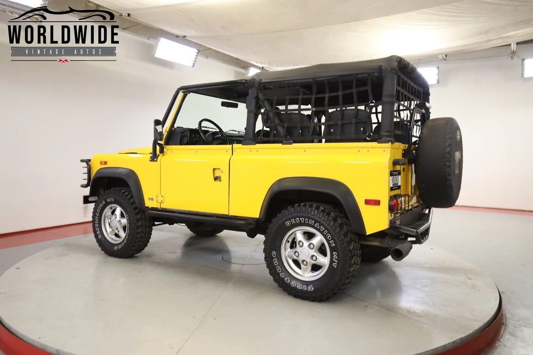 1994 Land Rover Defender 90 - Image 5 of 12