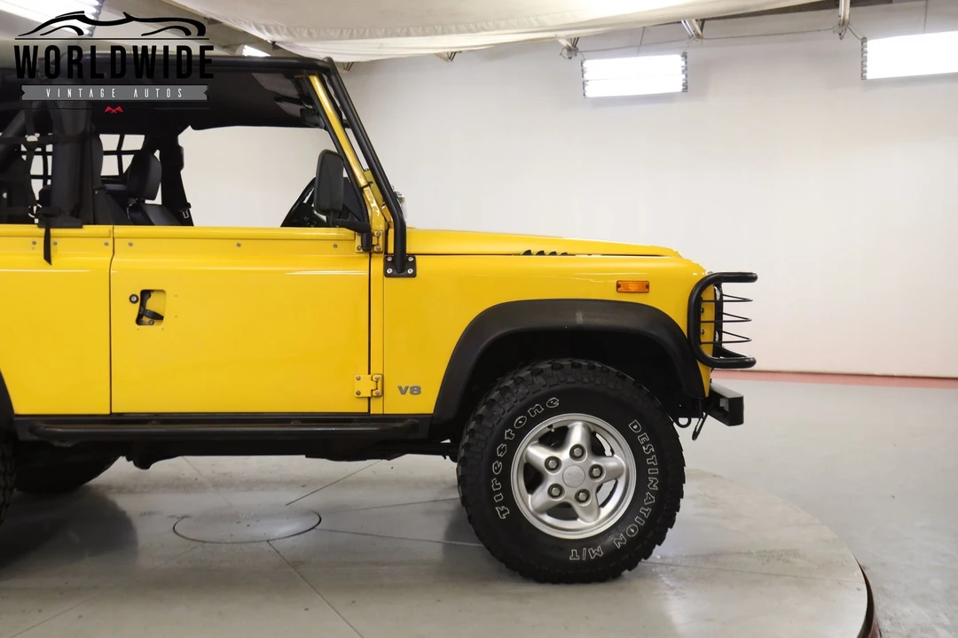 1994 Land Rover Defender 90 - Image 8 of 12