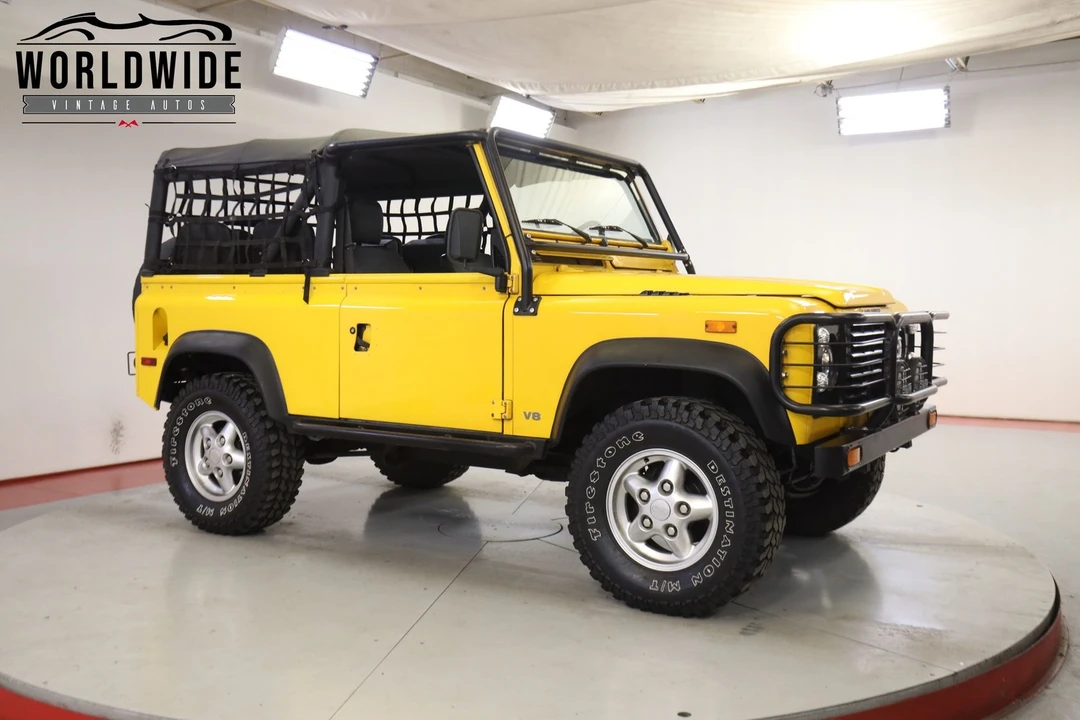 1994 Land Rover Defender 90 - Image 2 of 12