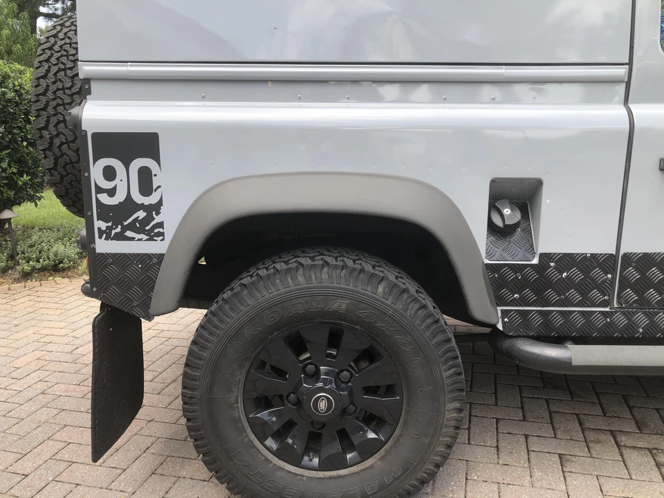 1994 Land Rover Defender 90 - Image 28 of 31