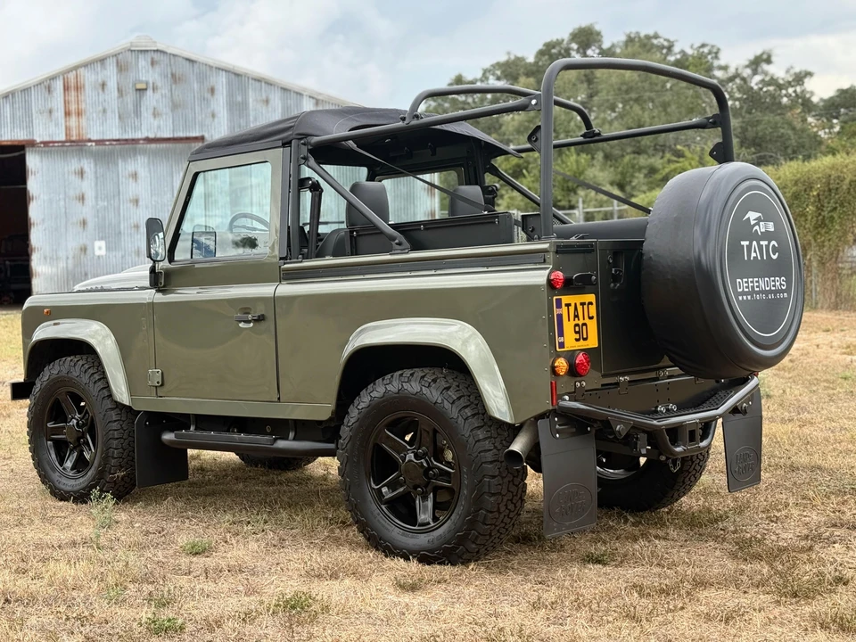 1994 Land Rover Defender 90 - Image 14 of 31