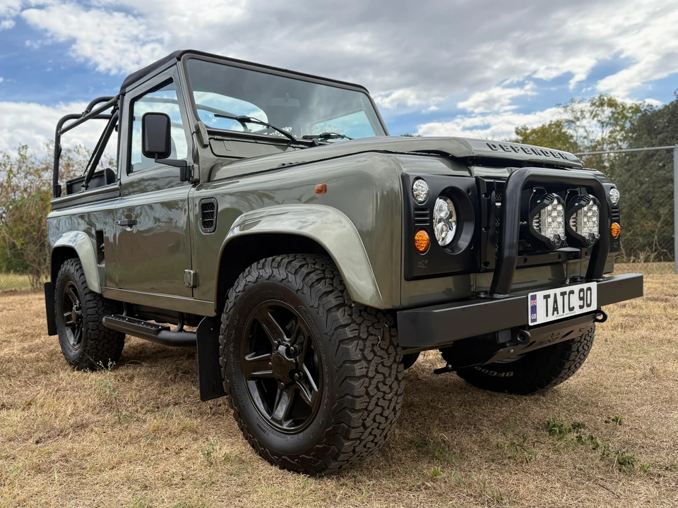 1994 Land Rover Defender 90 - Image 21 of 31