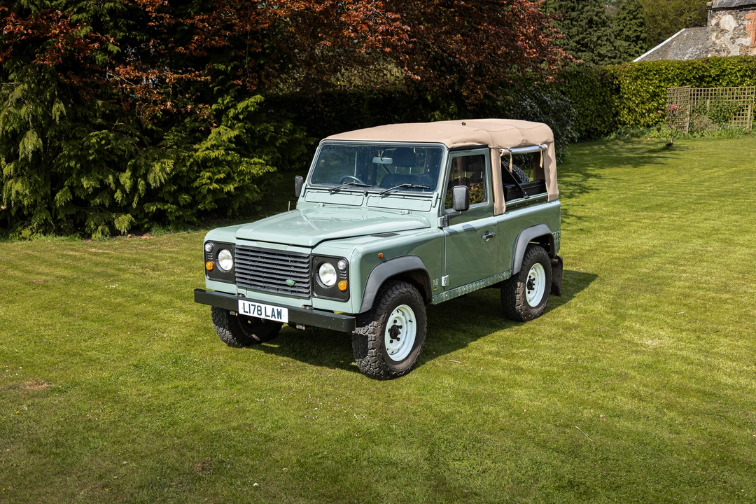 1994 Land Rover Defender 90 - Image 3 of 31