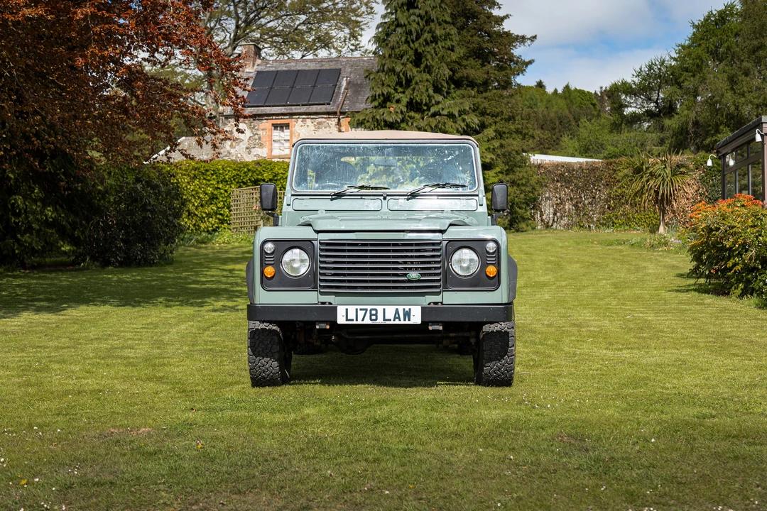1994 Land Rover Defender 90 - Image 4 of 31