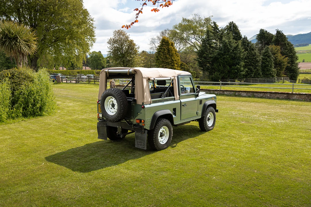 1994 Land Rover Defender 90 - Image 15 of 31