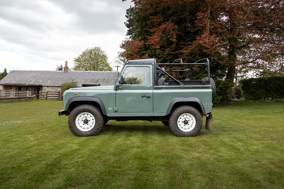 1994 Land Rover Defender 90 - Image 24 of 31