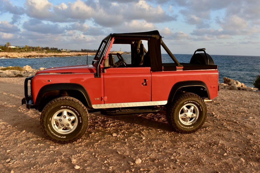 1994 Land Rover Defender 90 - Image 15 of 31