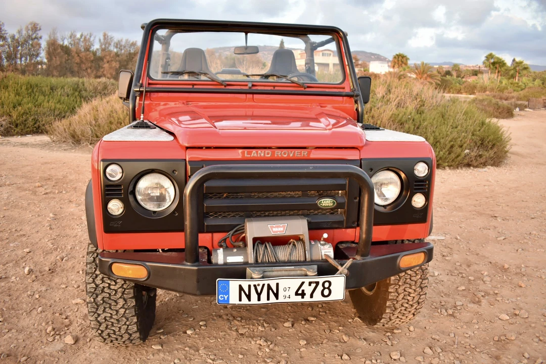 1994 Land Rover Defender 90 - Image 10 of 31