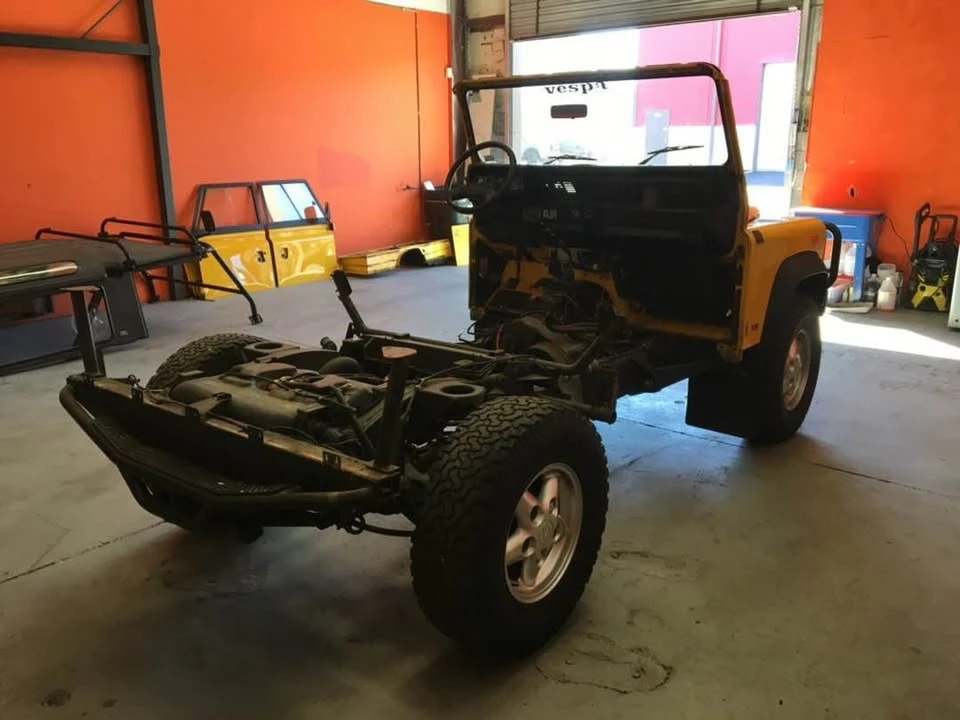 1994 Land Rover Defender 90 - Image 14 of 19