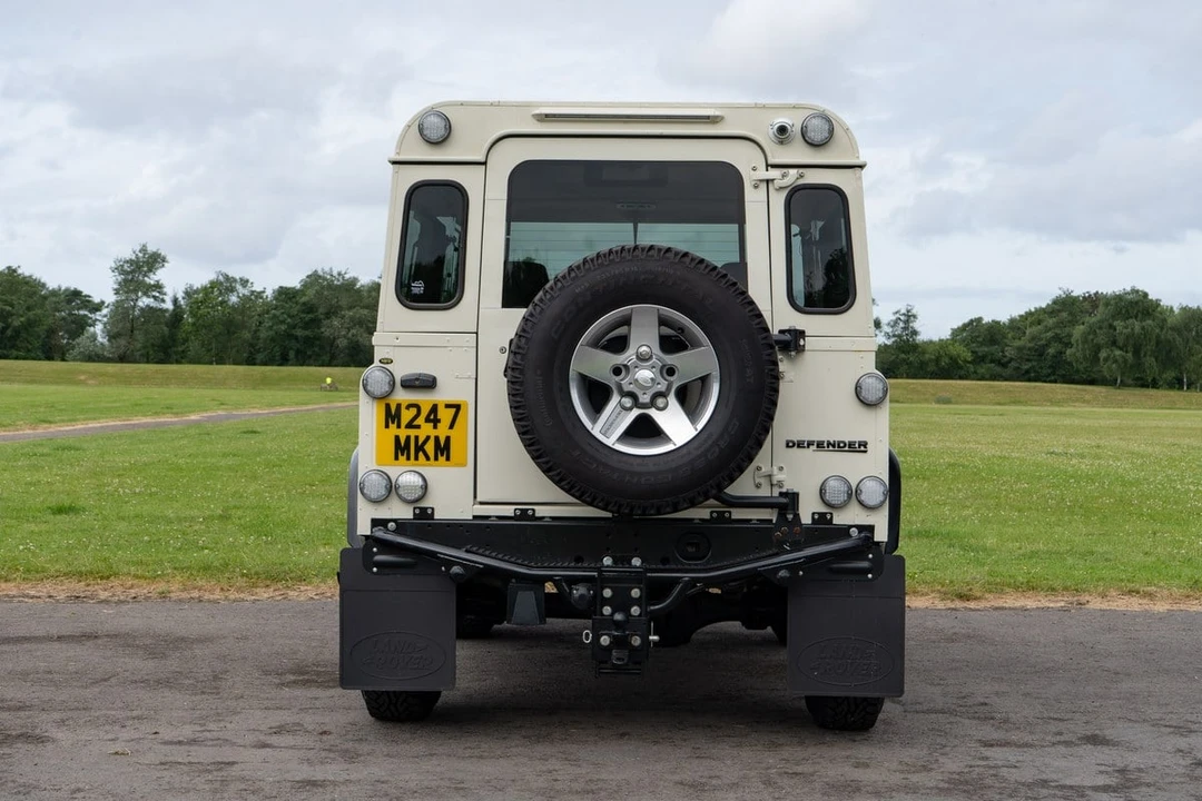 1994 Land Rover Defender 90 - Image 7 of 30