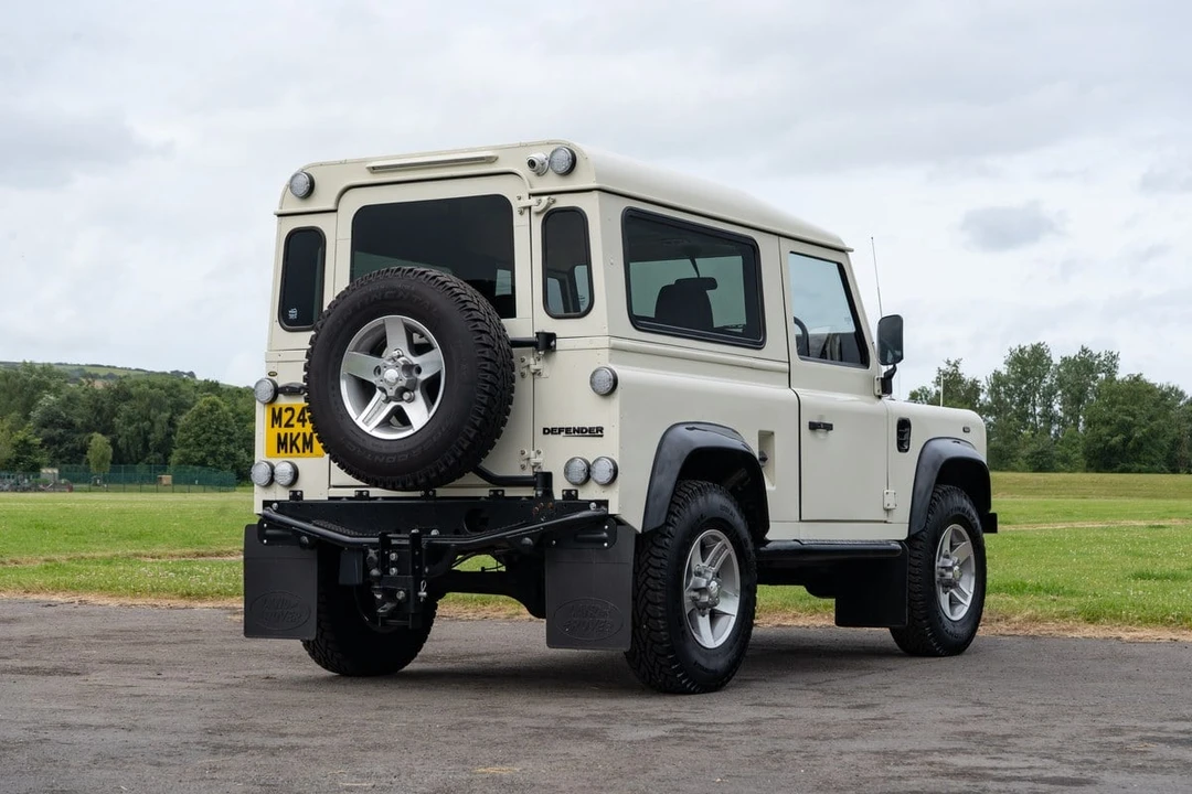 1994 Land Rover Defender 90 - Image 5 of 30