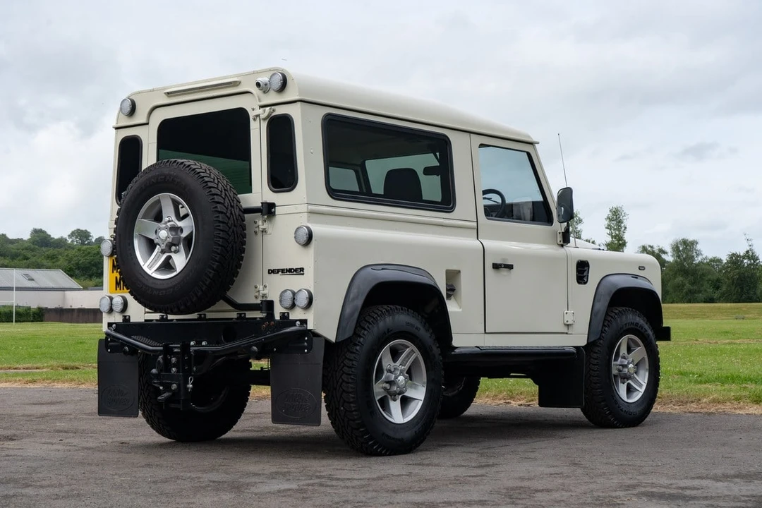 1994 Land Rover Defender 90 - Image 4 of 30