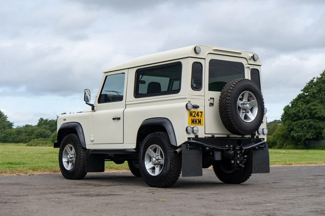 1994 Land Rover Defender 90 - Image 3 of 30