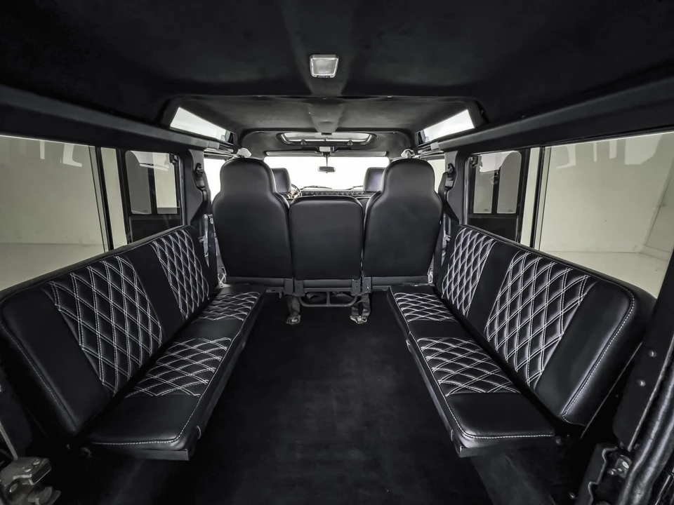 1994 Land Rover Defender 110 - Image 28 of 31