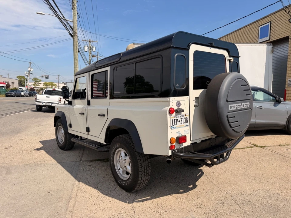1994 Land Rover Defender 110 - Image 6 of 31