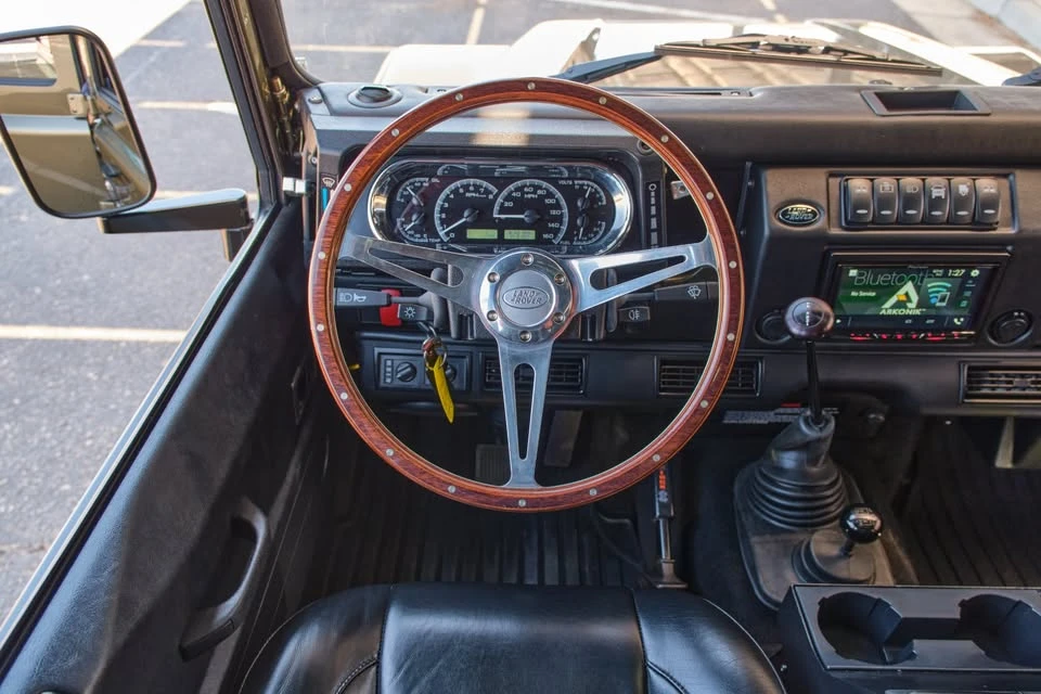 1994 Land Rover Defender - Image 9 of 20
