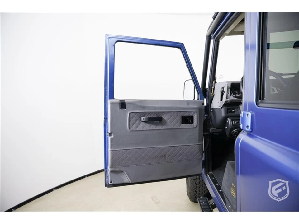 1994 Land Rover Defender - Image 13 of 31