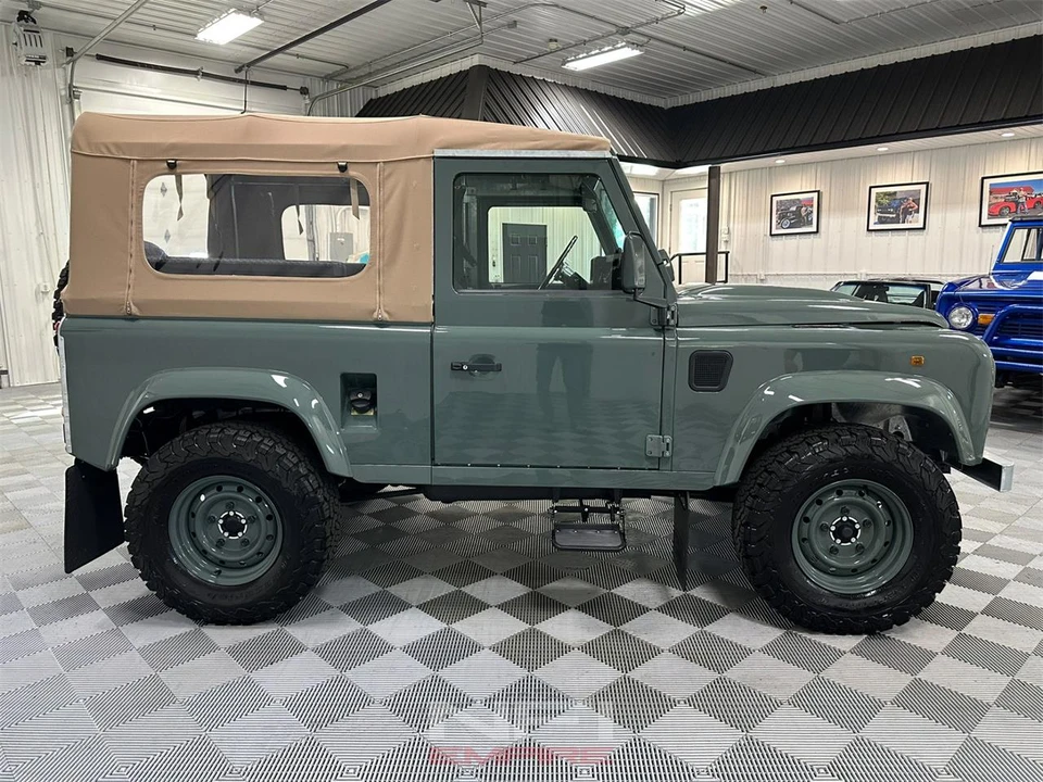 1994 Land Rover Defender - Image 7 of 31