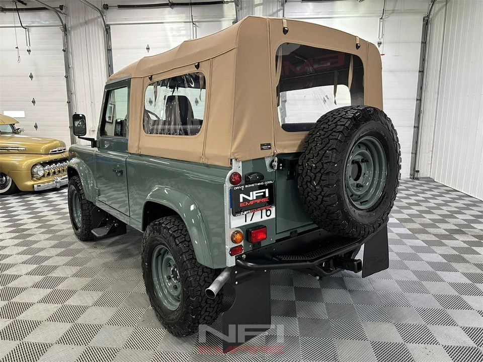 1994 Land Rover Defender - Image 10 of 31