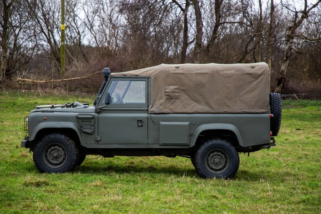 1994 Land Rover Defender - Image 21 of 30