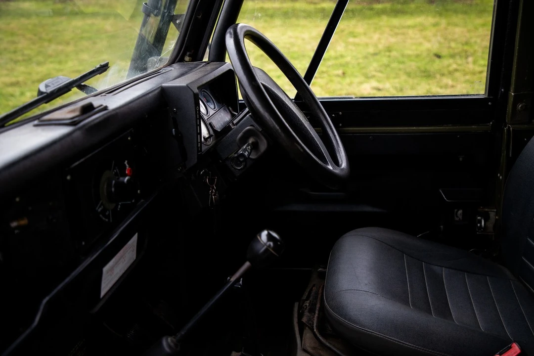 1994 Land Rover Defender - Image 10 of 30