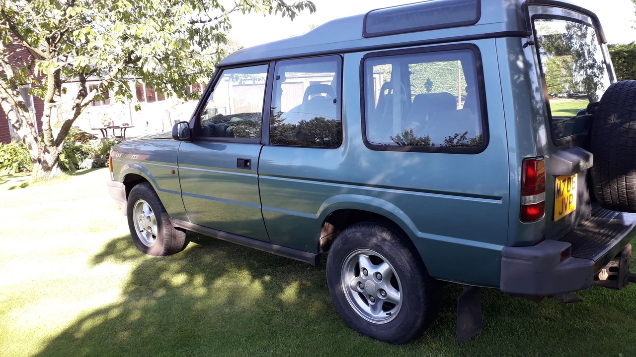 1994 Land Rover Discovery 1st Gen - Image 2 of 7