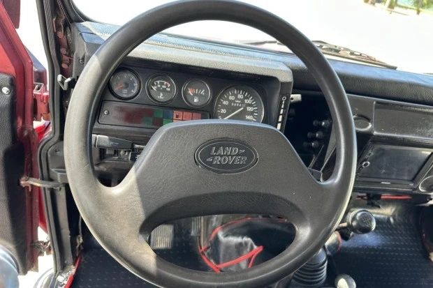 1994 Land Rover Defender 110 - Image 5 of 7