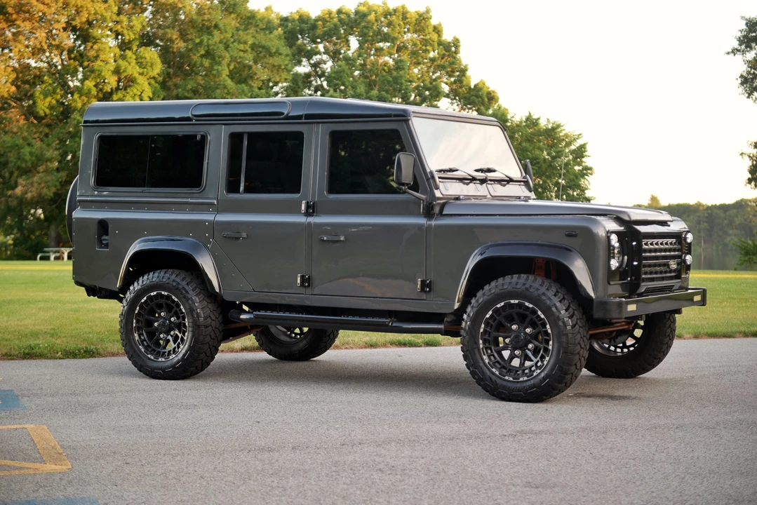 1994 Land Rover Defender 110 - Image 14 of 31