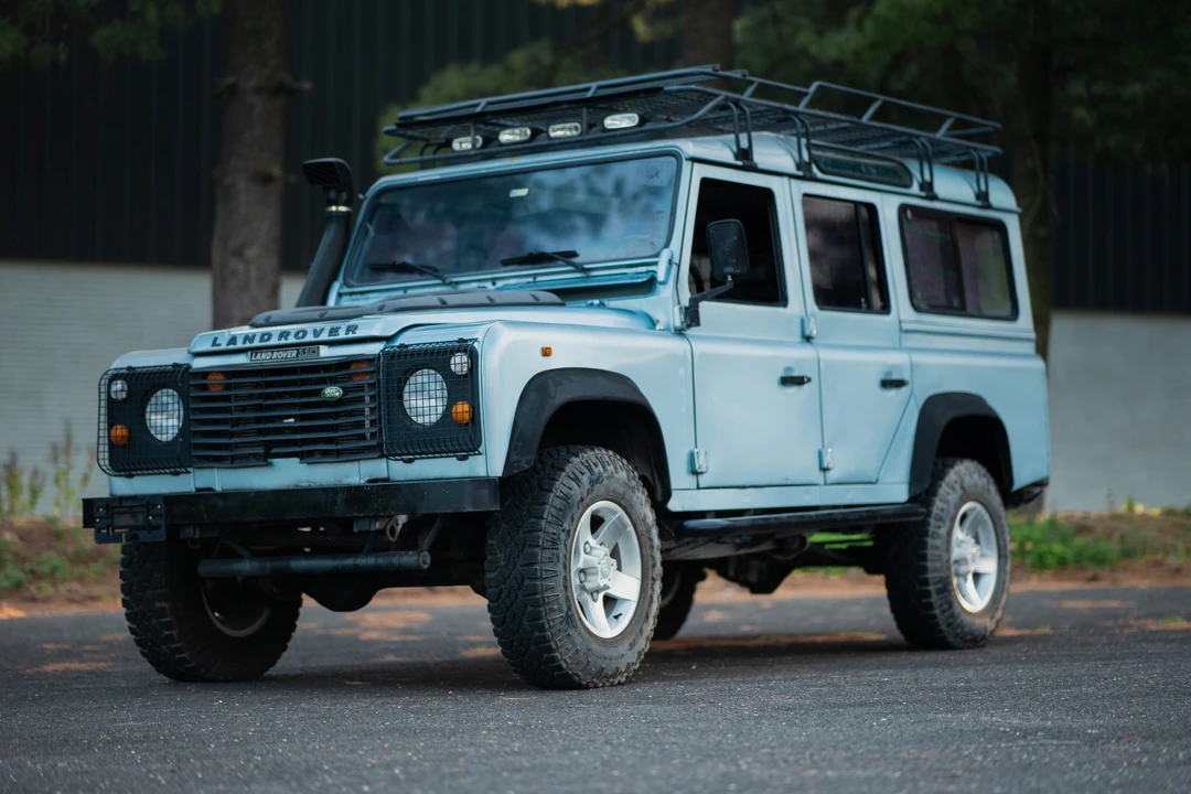 1994 Land Rover Defender 110 - Image 20 of 31