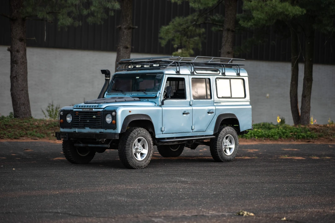 1994 Land Rover Defender 110 - Image 12 of 31