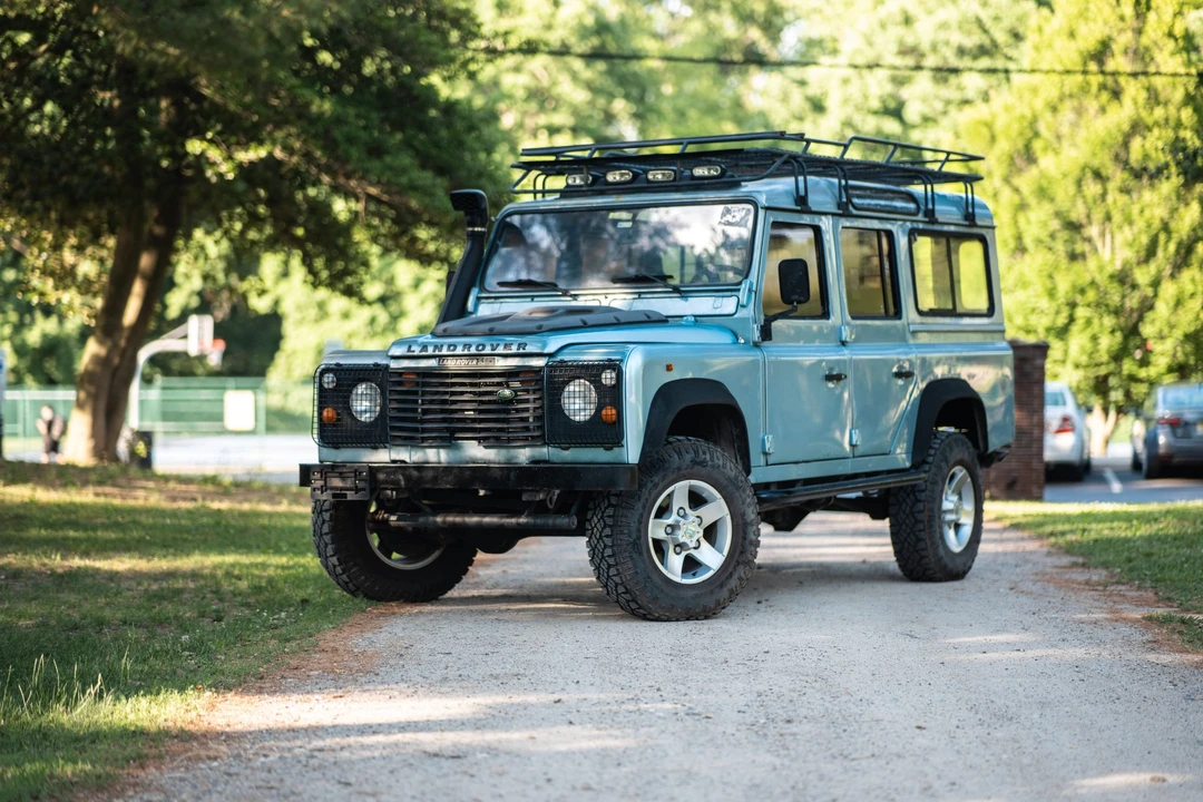 1994 Land Rover Defender 110 - Image 23 of 31