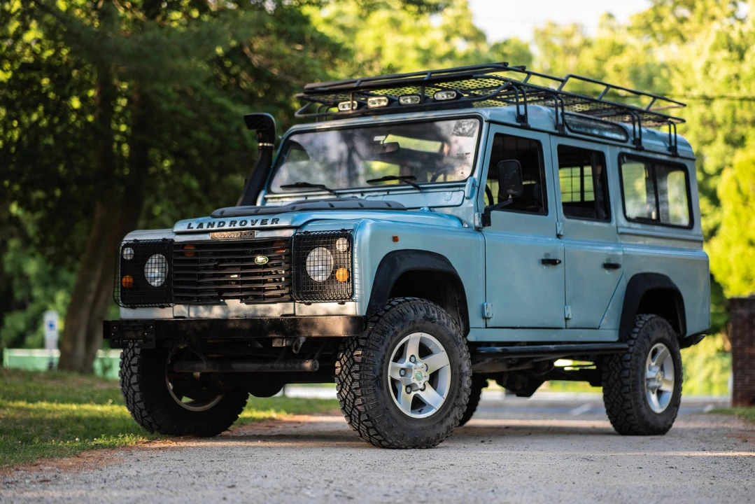 1994 Land Rover Defender 110 - Image 25 of 31