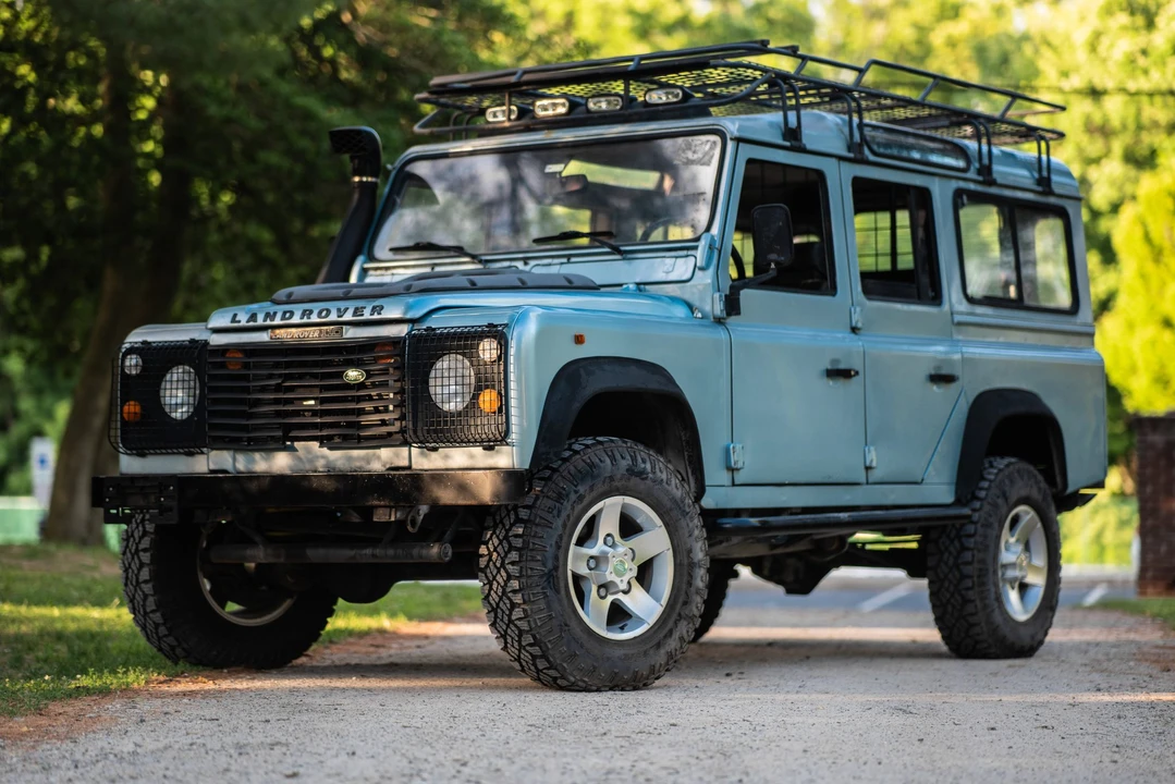 1994 Land Rover Defender 110 - Image 26 of 31