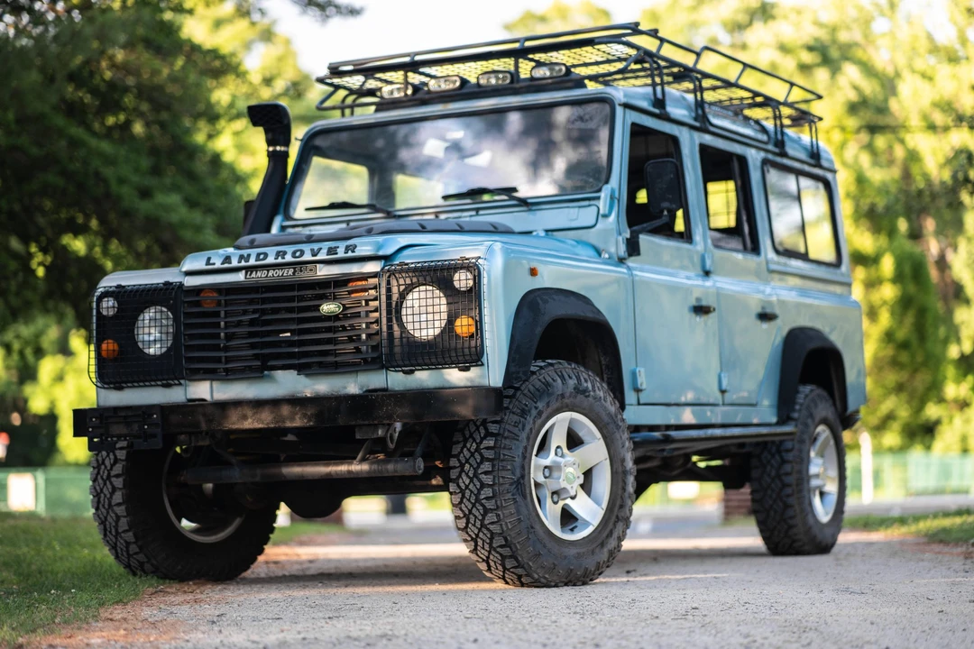 1994 Land Rover Defender 110 - Image 28 of 31