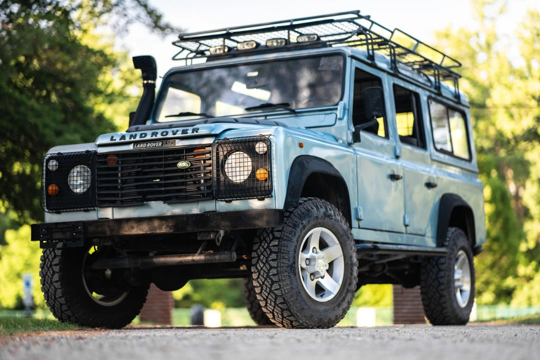 1994 Land Rover Defender 110 - Image 29 of 31
