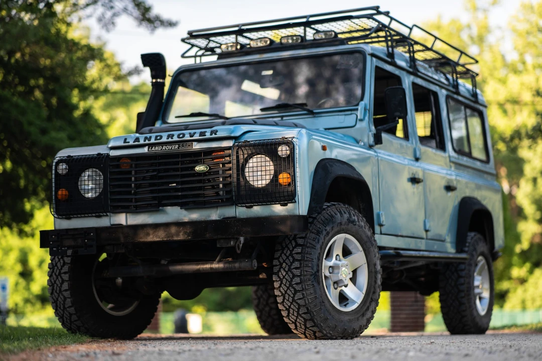 1994 Land Rover Defender 110 - Image 30 of 31