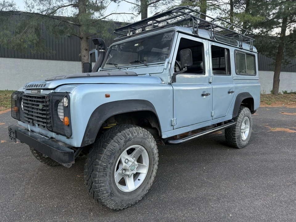 1994 Land Rover Defender 110 - Image 8 of 31