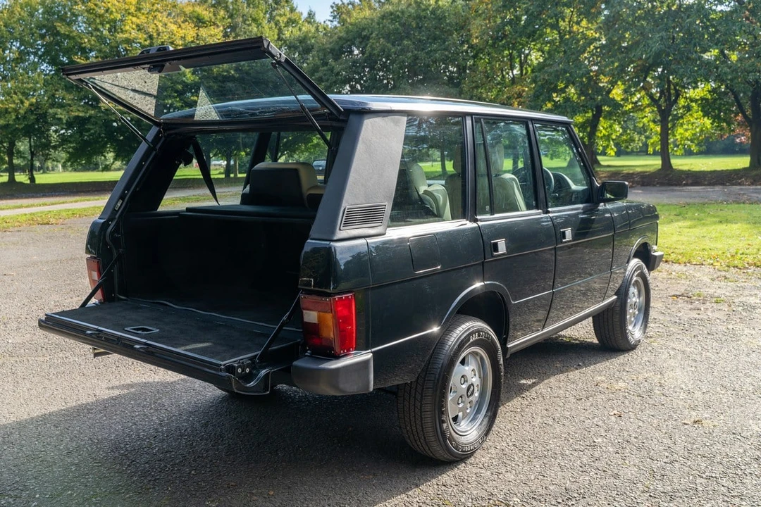 1994 Land Rover Range Rover Classic - Image 18 of 30